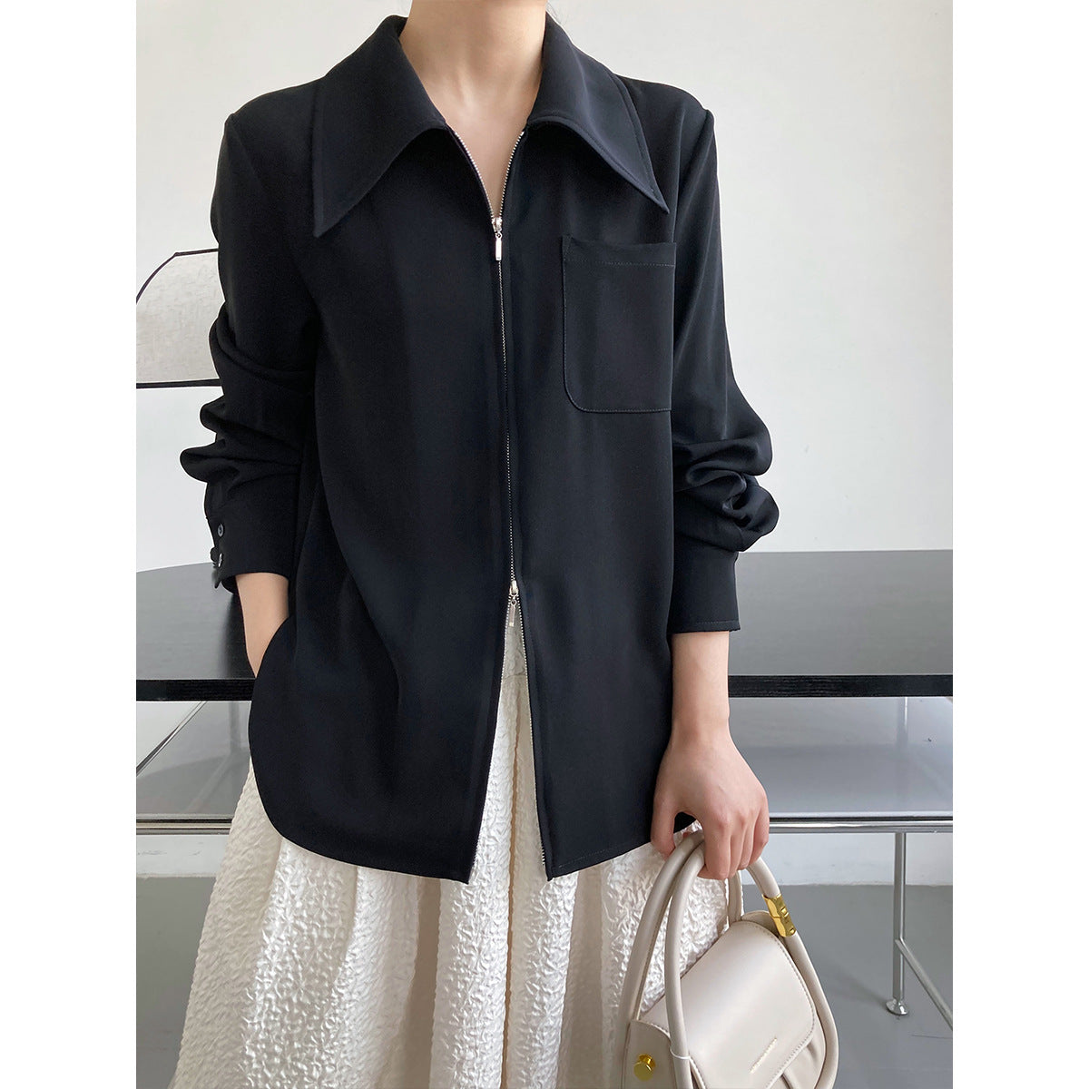 Elegant Designed Zipper Women Long Sleeves Shirts